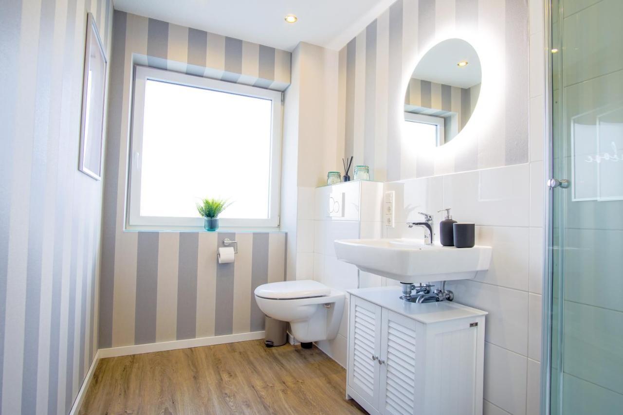 Homefy Come-Together Apartment - Balkon - Aufzug - Free Parking - Smart Tvs Essen Exterior foto